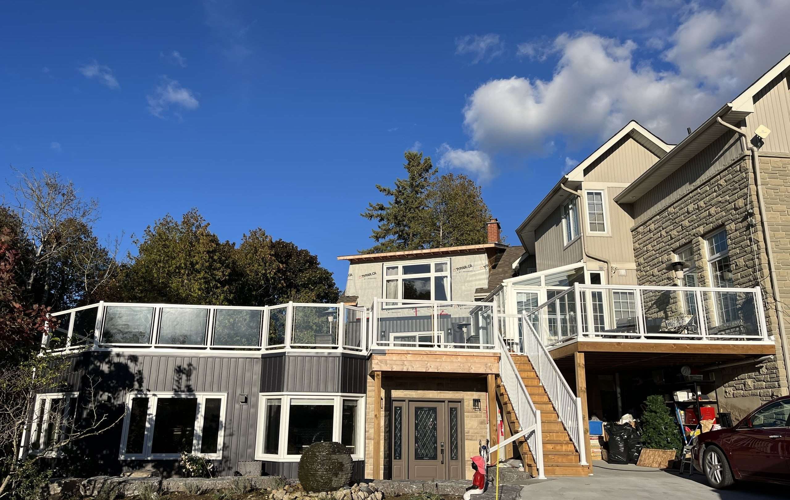 Custom Clear Glass Deck and Stair Railings Installation (Ariss, ON) - WHITE