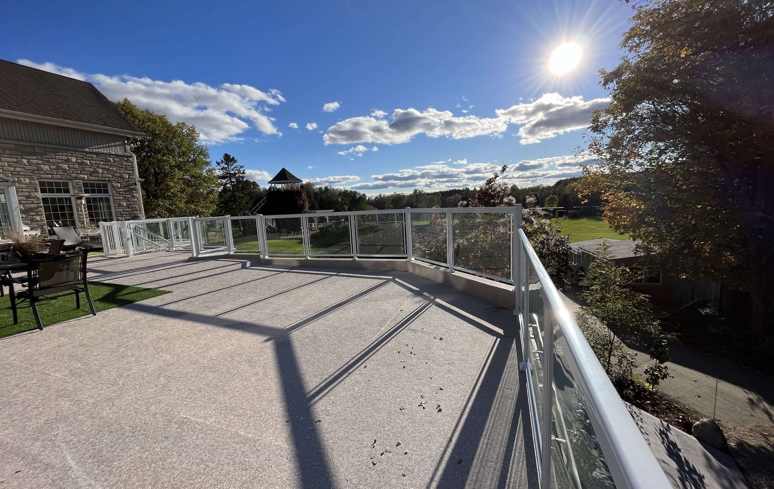 Custom Sundeck Railings Installation (Ariss, ON) - WHITE